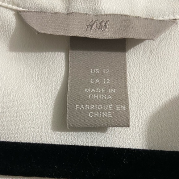 H&M Blouse - Picture 5 of 7